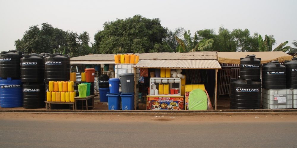 Exploring infrastructures of (water) storage in Accra